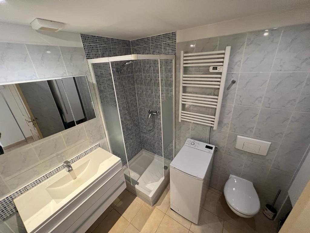 Apartment Plein Sud, Bel 20 Metres De La La Capte